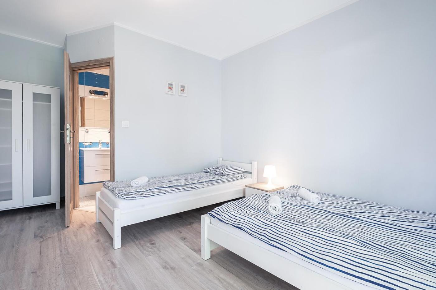 Bedroom Леба Екстериор снимка